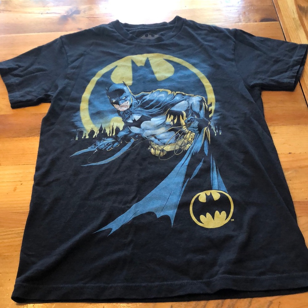 Batman t-shirt size men’s small